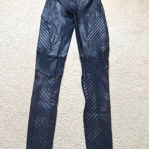 SPANX Black Faux Leather Highwaist Quilted Legging (Medium)